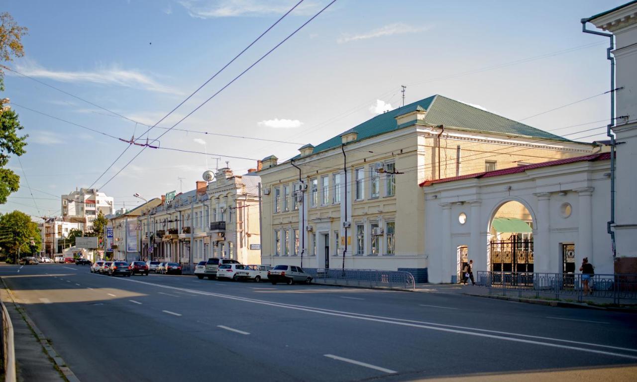 Modern Apartmetns In Town Center Poltava Exterior foto