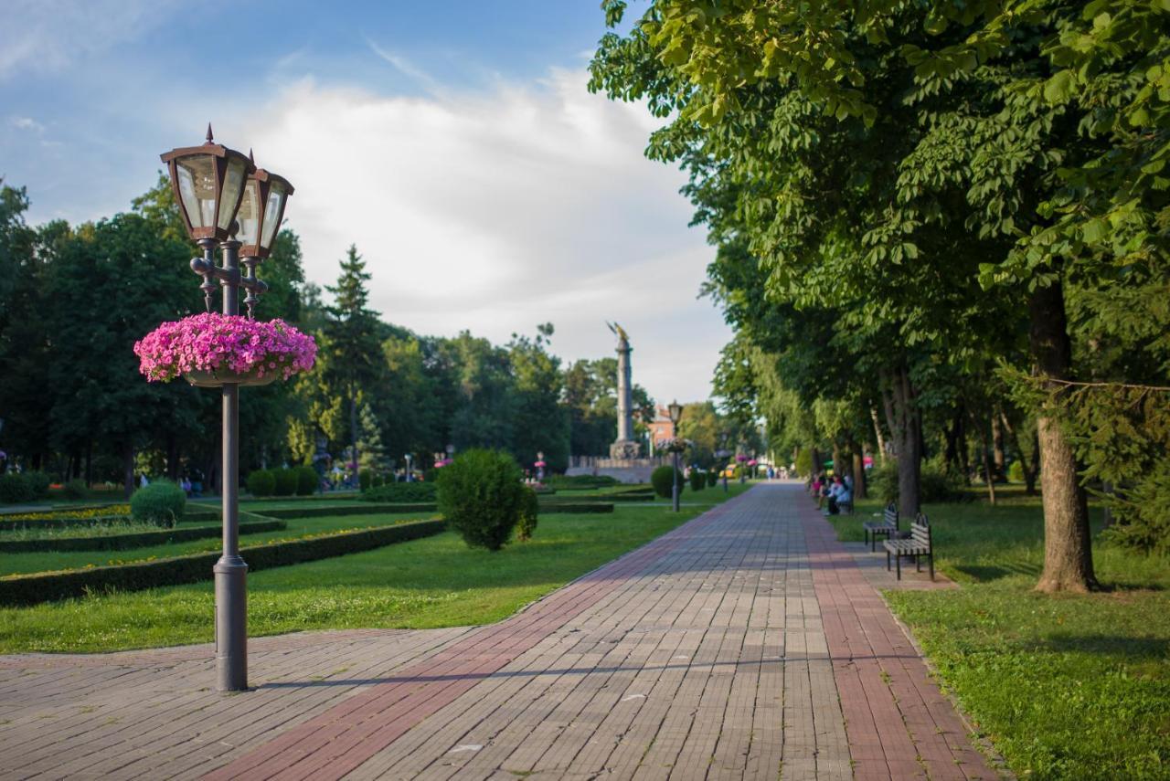 Modern Apartmetns In Town Center Poltava Exterior foto